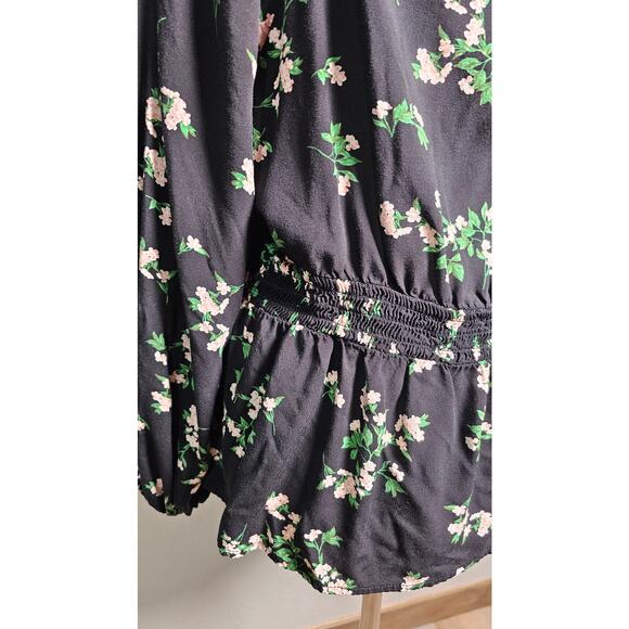 Floral Black Rayon Blouse with Smocked‎ Waist and Blousy Sleeves Size 2x - Picture 5 of 12